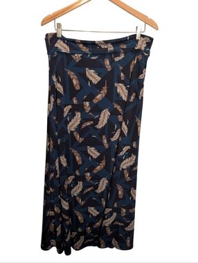 Lularoe Feather-Print Maxi Skirt With Waist Flap. Stretchy.